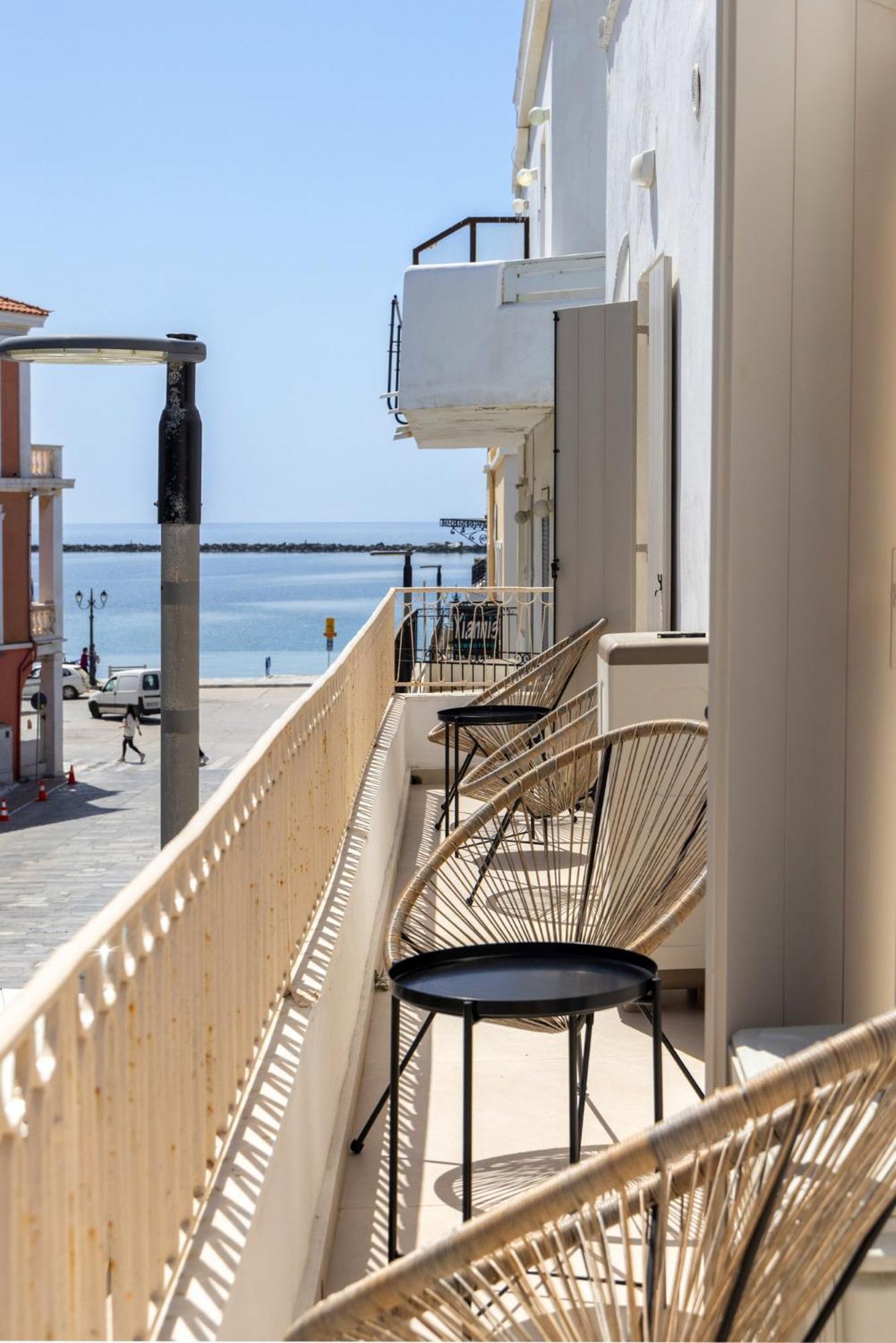 Alora Suites Tinos Room photo